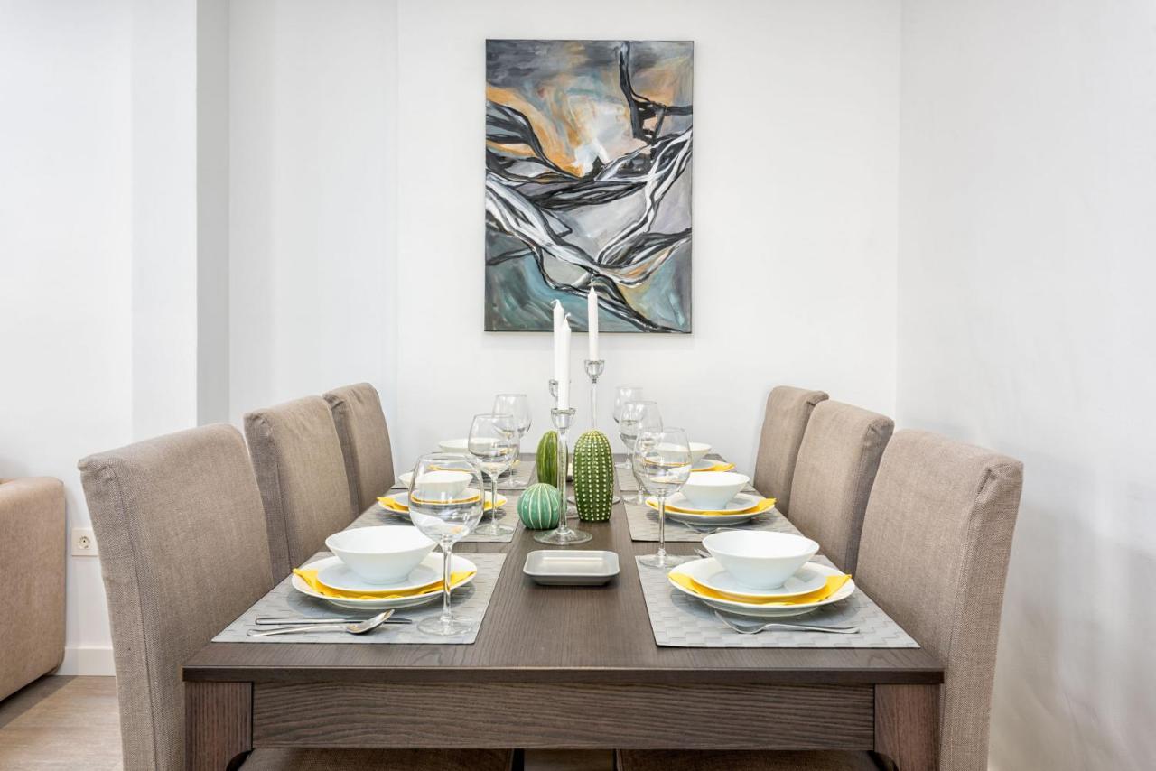 Merced Suites In Malaga By Solaga Holiday Homes Экстерьер фото
