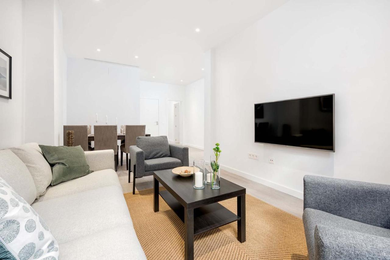 Merced Suites In Malaga By Solaga Holiday Homes Экстерьер фото