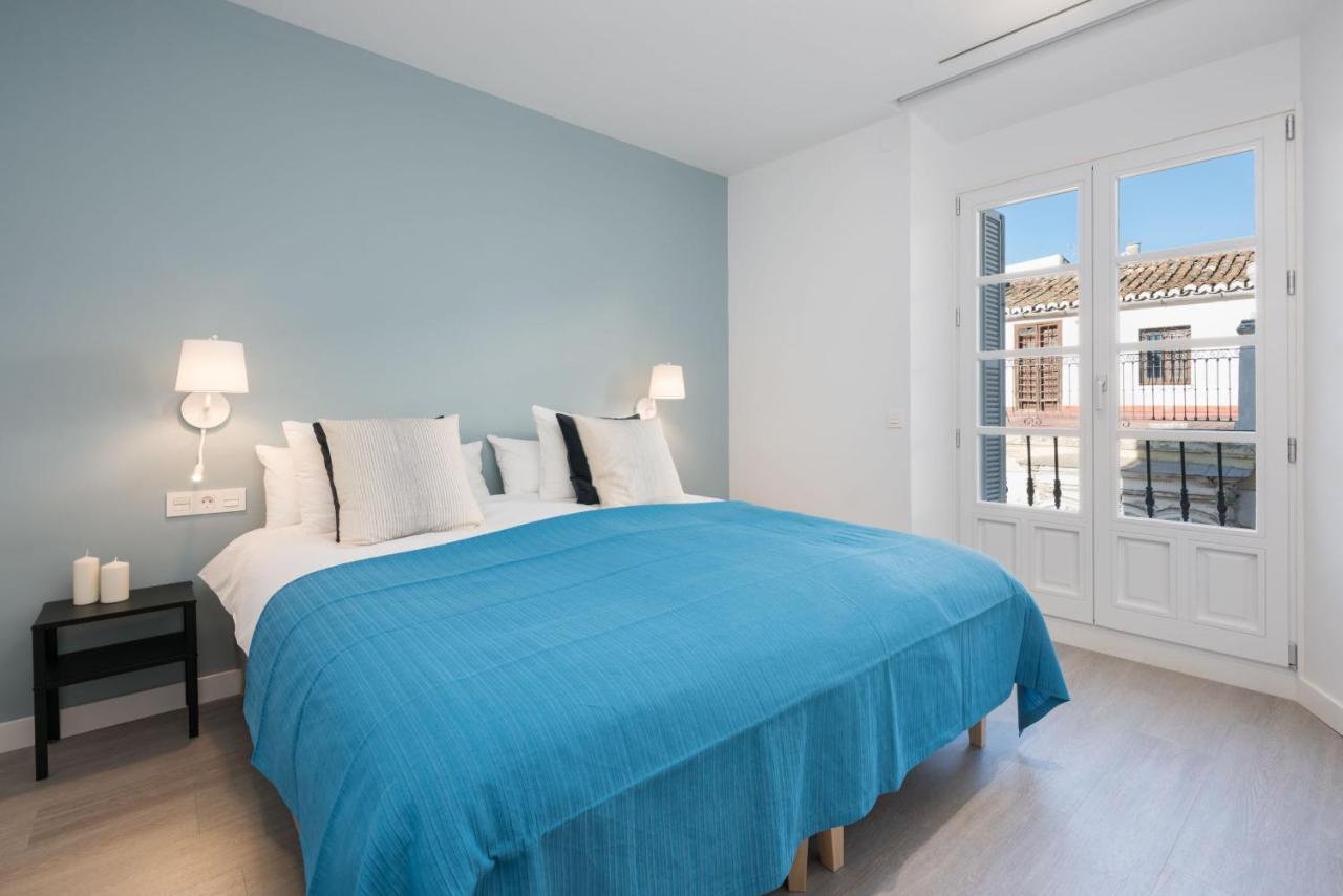 Merced Suites In Malaga By Solaga Holiday Homes Экстерьер фото