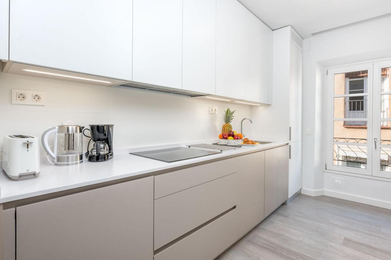 Merced Suites In Malaga By Solaga Holiday Homes Экстерьер фото