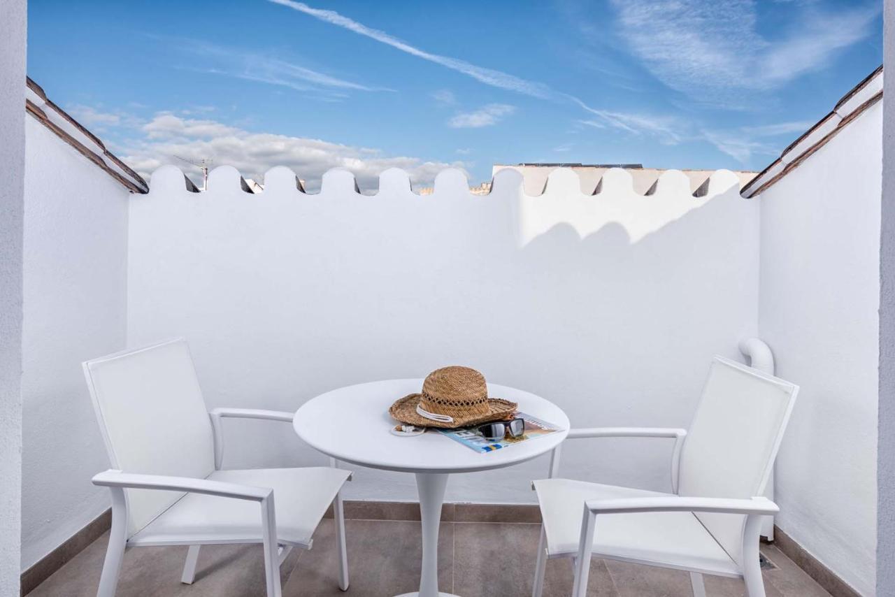 Merced Suites In Malaga By Solaga Holiday Homes Экстерьер фото