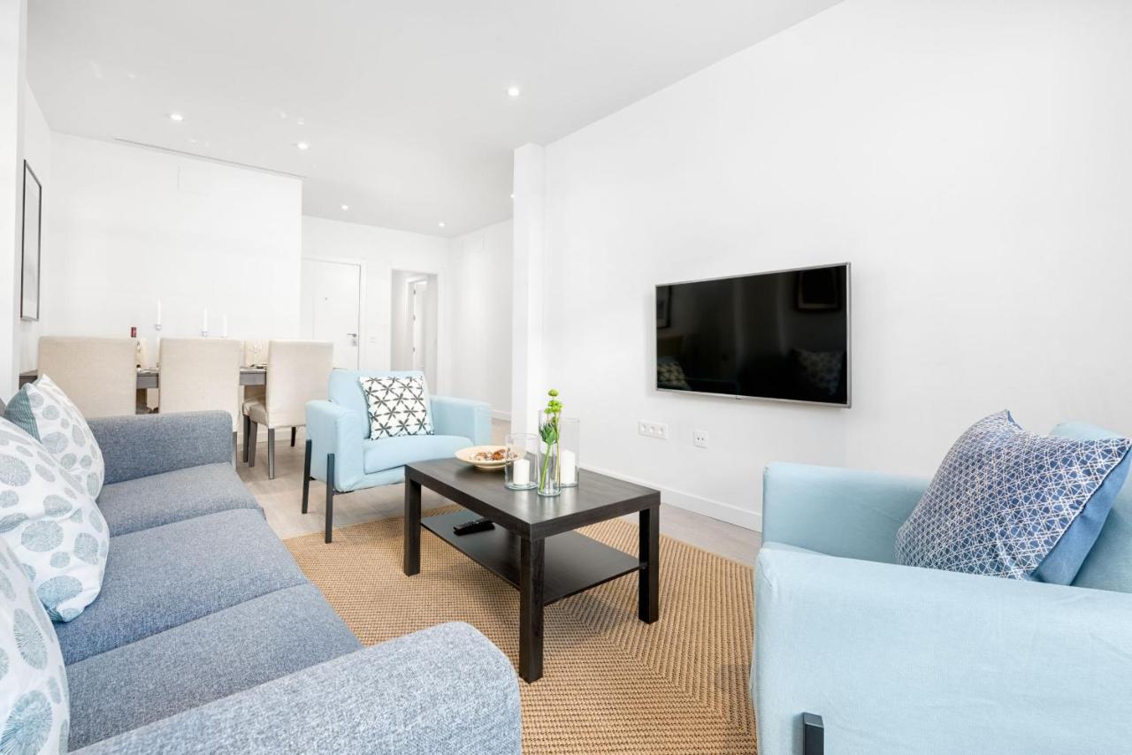 Merced Suites In Malaga By Solaga Holiday Homes Экстерьер фото