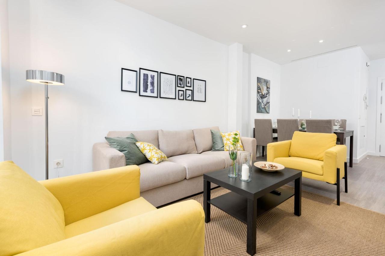 Merced Suites In Malaga By Solaga Holiday Homes Экстерьер фото