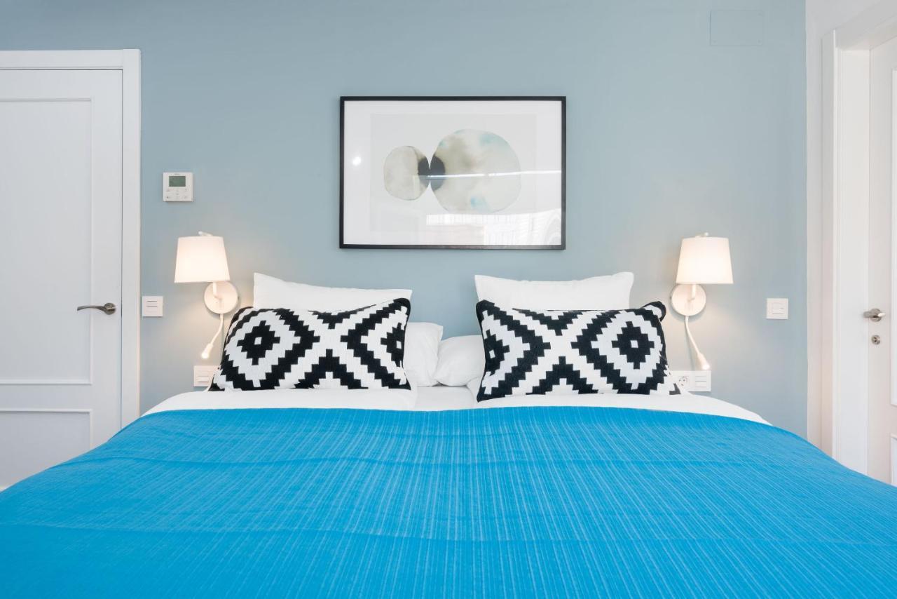 Merced Suites In Malaga By Solaga Holiday Homes Экстерьер фото